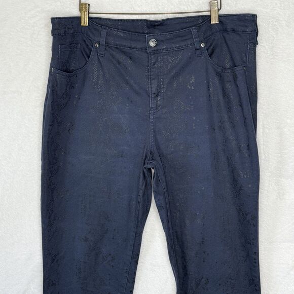 CHICO'S Women's size 3R  16R Dark Wash Denim Black SNAKE SKIN Print Stretch - Picture 4 of 16
